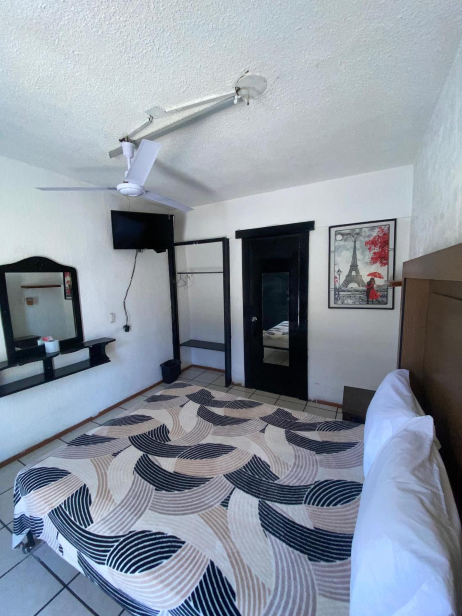Hotel Puerto Vallarta Zapopan Ngoại thất bức ảnh